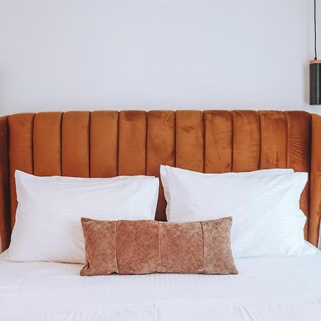 Sithon Diamond Suites 1 Nikiti  Bagian luar foto