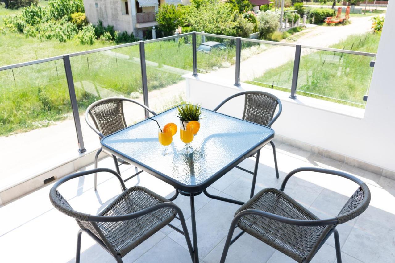Sithon Diamond Suites 1 Nikiti  Bagian luar foto
